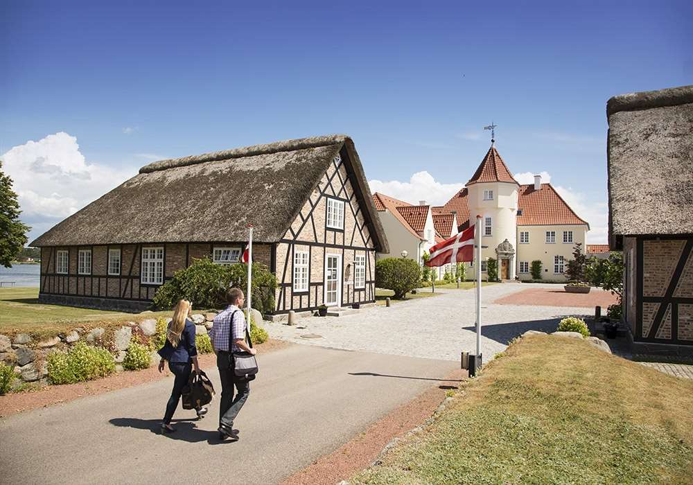 Gl. Avernaes Sinatur Hotel & Konference Ebberup Esterno foto