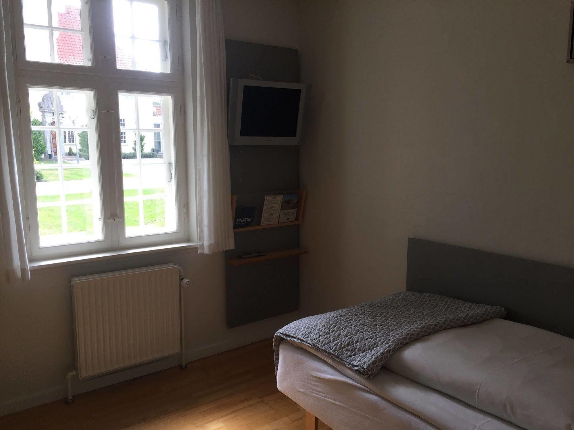 Gl. Avernaes Sinatur Hotel & Konference Ebberup Esterno foto